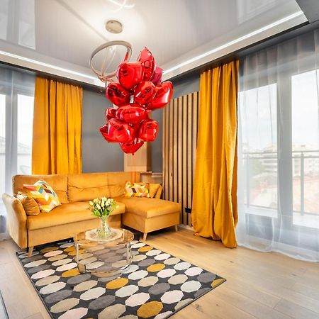 Sunflower - Chic Loft In Tineretului 부쿠레슈티 외부 사진