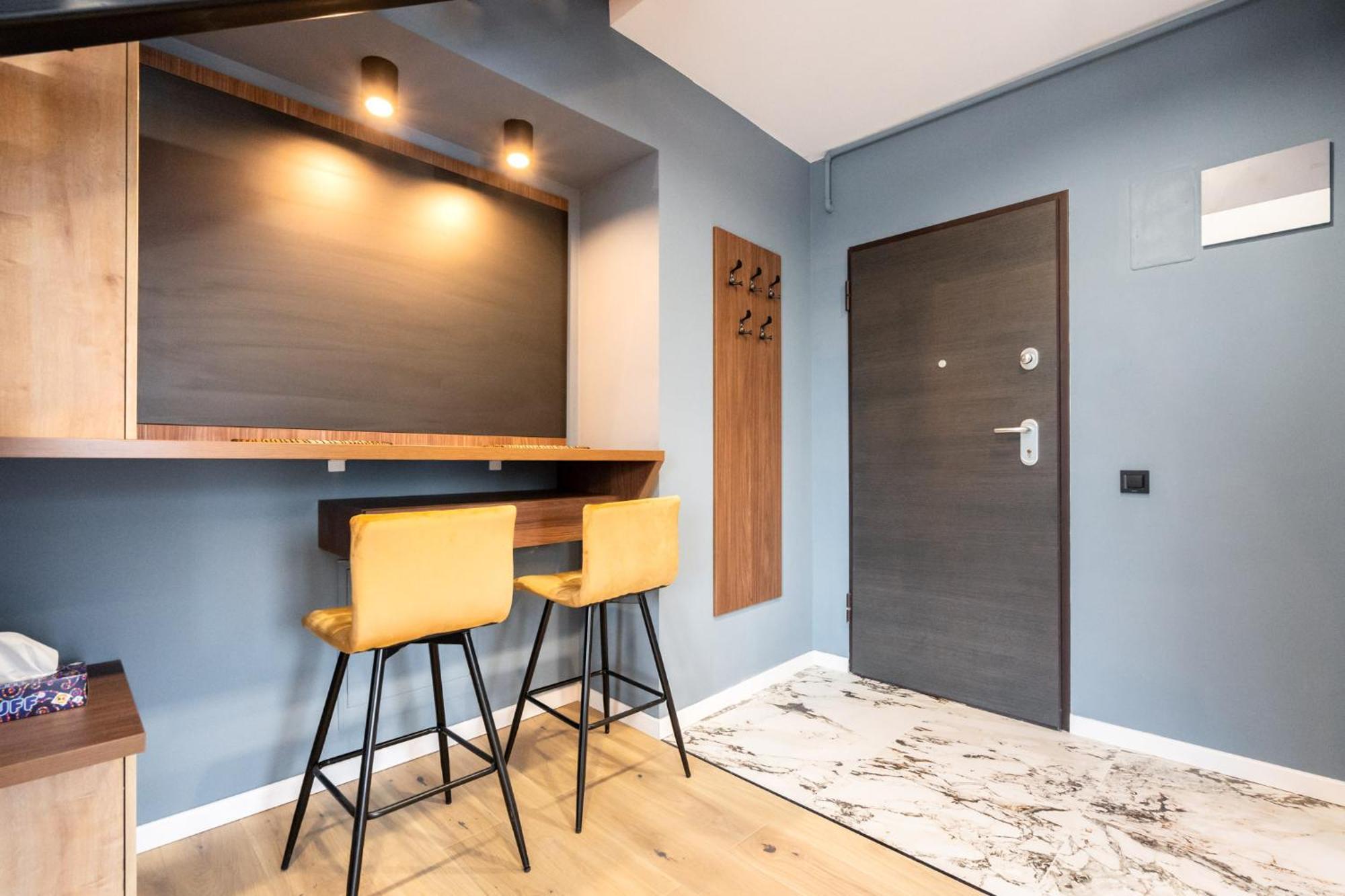 Sunflower - Chic Loft In Tineretului 부쿠레슈티 외부 사진